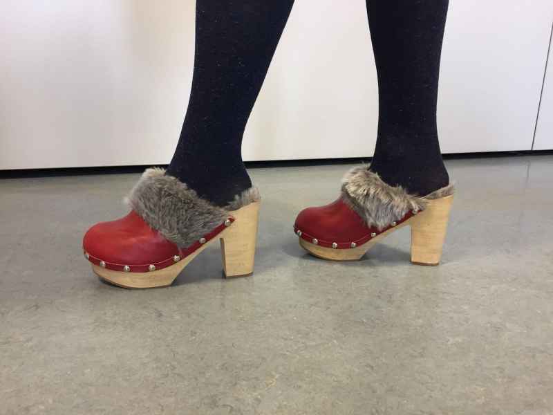 Sabot Donna Rossi Zoccoli con Pellicciotto Grigio Indossati Calzoleria la rapida