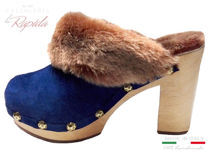 ► Sabot blue con pelliccia marrone chiara | Moda inverno 2019 | LA RAPIDA