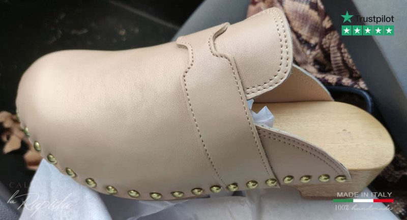 Zoccoli Chic Anni 70 Beige Tacco Legno Basso