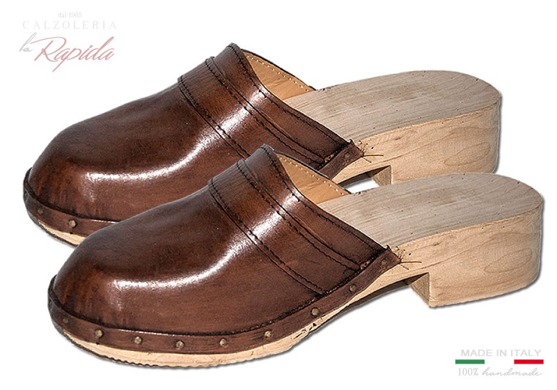 Zoccoli Uomo in Legno con Tacco Pelle Cuoio Marrone Estate 2024